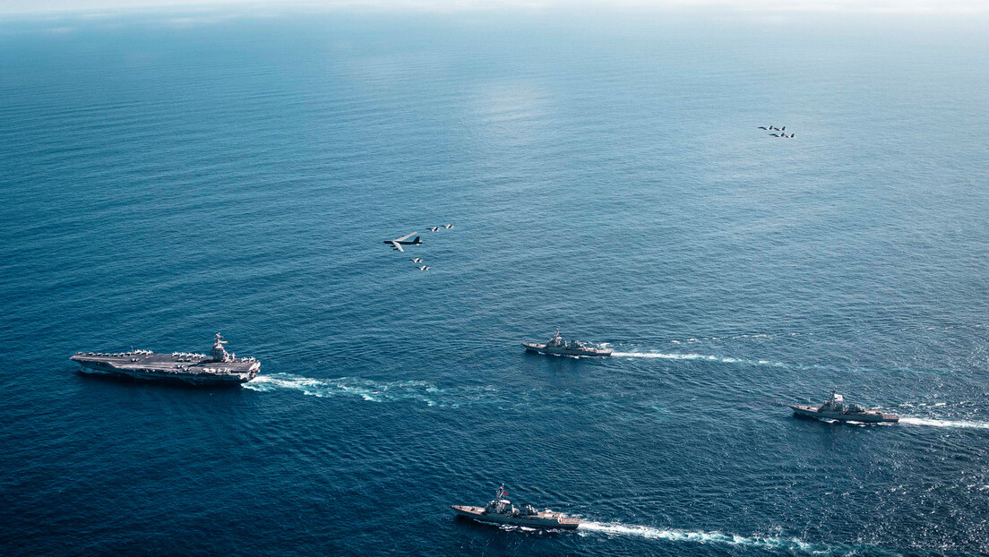 Estados Unidos deslocam maior porta-aviões do mundo para o Caribe