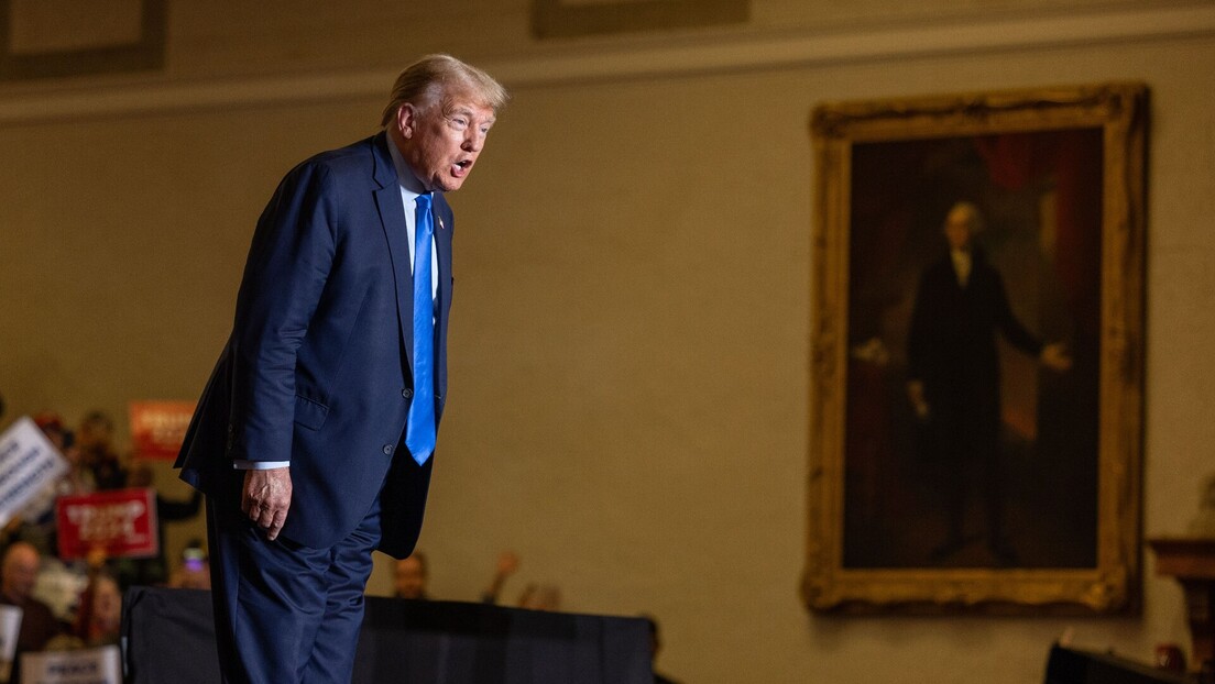 Trump concorda em divulgar arquivos de Epstein: 'Não temos nada a esconder'