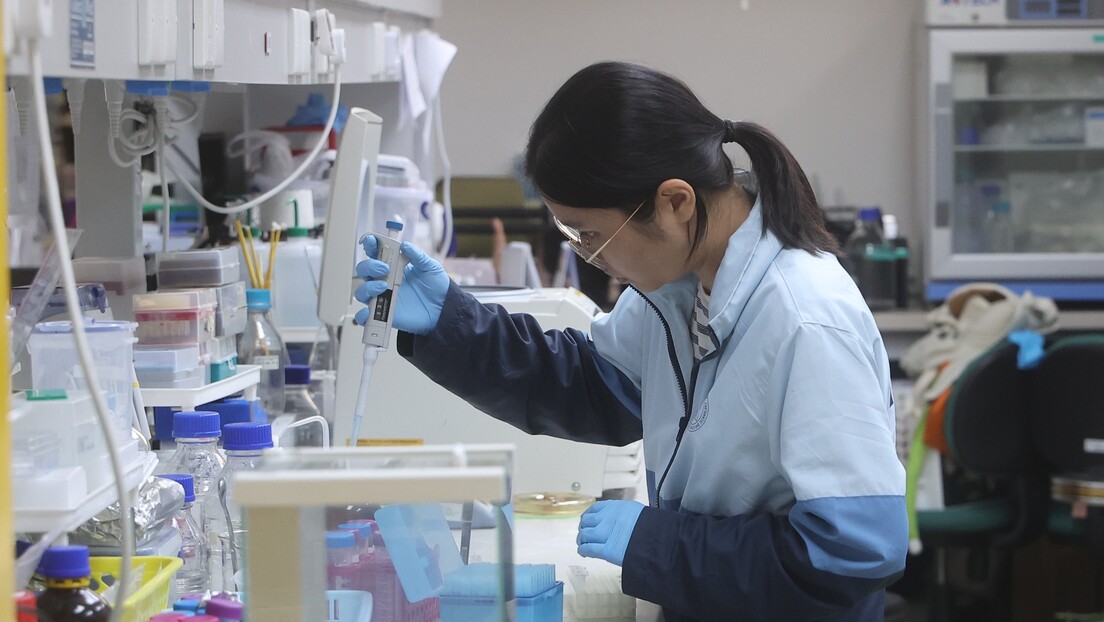 China superou EUA em pesquisa médica, garante um dos principais nomes da área