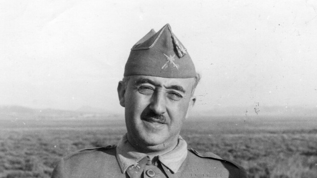 O que os jovens pensam sobre Francisco Franco na Espanha 50 anos após a morte do ditador