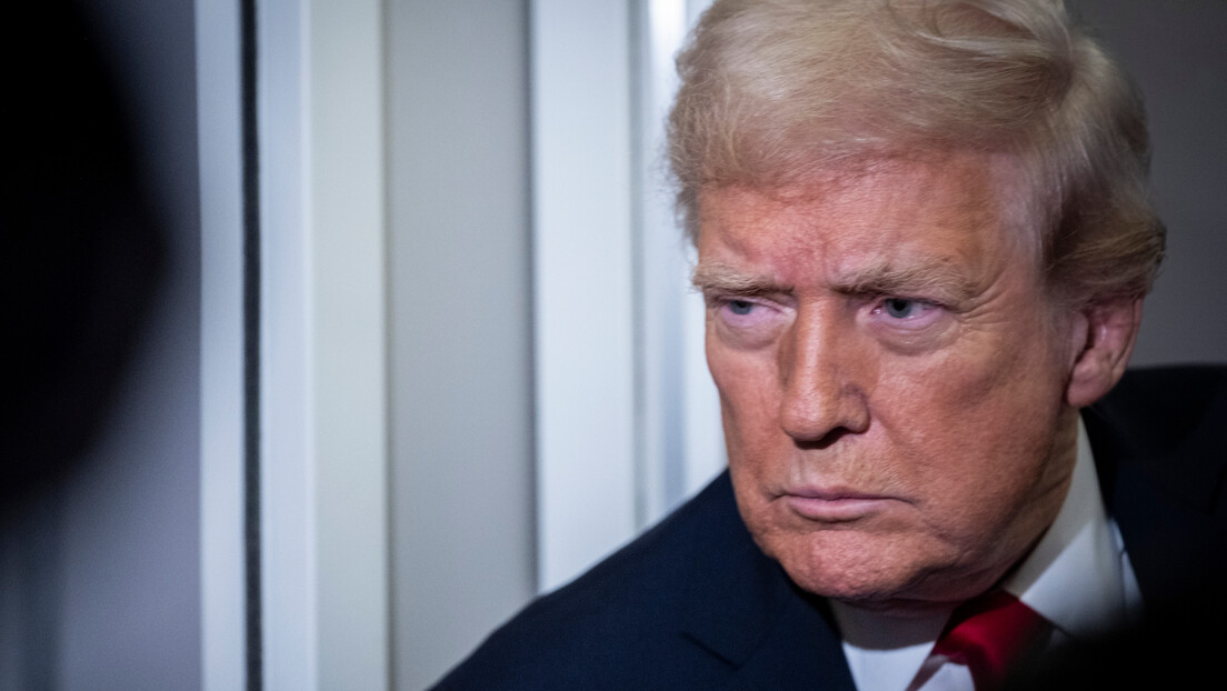 Trump sobre Venezuela: 'Em breve começaremos a detê-los também por terra'