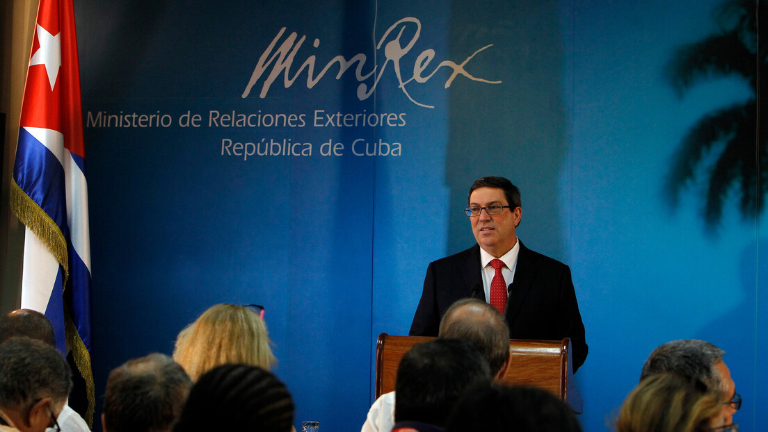 Cuba alerta para 'consequências incalculáveis' após anúncio de Trump sobre espaço aéreo da Venezuela