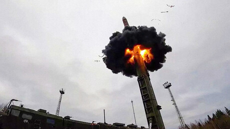 Ministro da Defesa da Rússia sugere a Putin começar preparativos para testes nucleares imediatamente