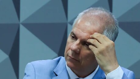 Ex-presidente do INSS recebia R$ 250 mil mensais de propina, afirma Polícia Federal