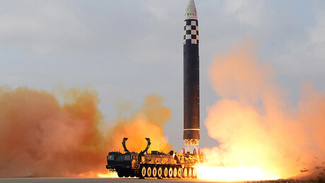 'Possuir armas nucleares é a escolha certa', afirma Pyongyang