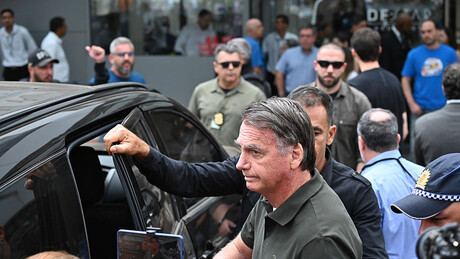 Defesa de Bolsonaro se diz indignada após prisão: 'Tentam justificar o injustificável'