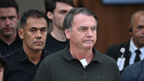 Em depoimento, Bolsonaro menciona 'paranoia' e medo de 'escuta' na tornozeleira