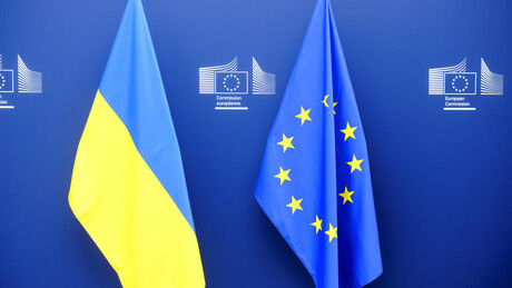 Assessor de Putin: Europa 'se intromete desnecessariamente' na questão do plano de paz para Ucrânia