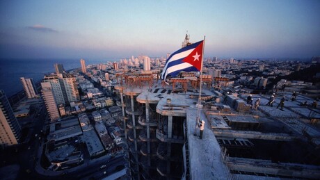 Cuba flexibiliza restrições à iniciativa privada para contornar o embargo dos EUA