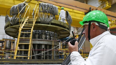 Putin: 'Rússia é o único país do mundo capaz de construir centrais nucleares de pequeno porte'