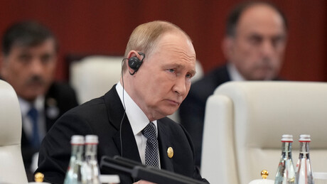 Putin expressa condolências ao rei da Tailândia pelas inundações no país