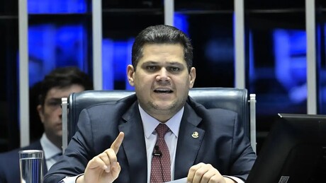 Alcolumbre critica demora de Lula e diz que Senado manterá cronograma do STF