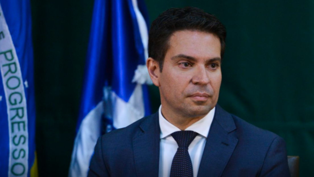 Ramagem desafia Moraes a pedir extradição aos Estados Unidos