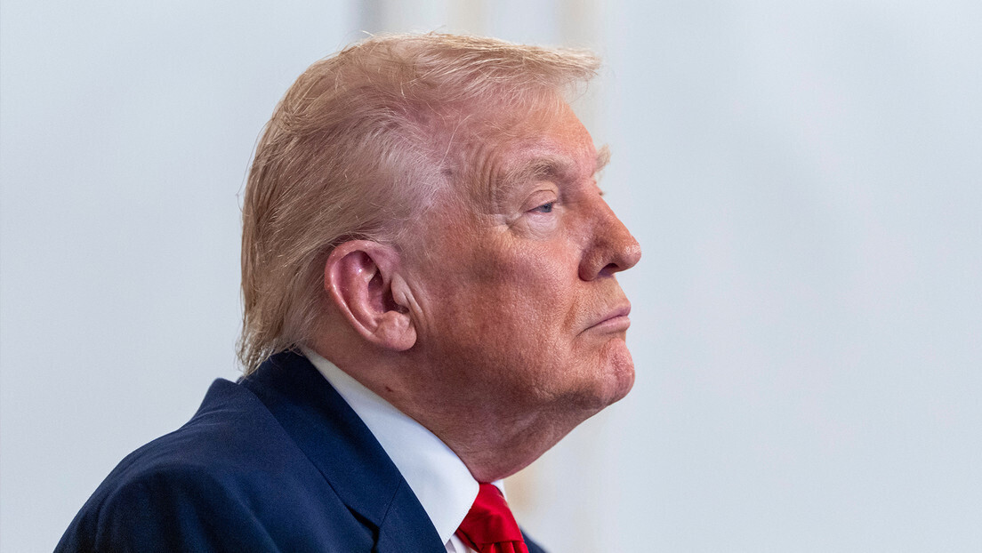 Trump ameaça consequências se candidato 'favorito' perder em Honduras