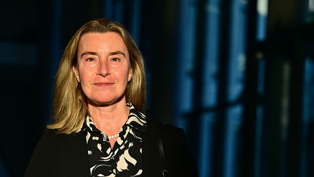 Ex-chefe da diplomacia europeia, Federica Mogherini, é detida por suspeita de fraude