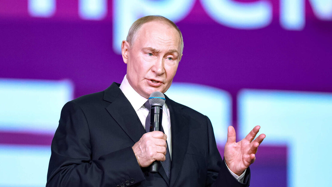 Putin: Rússia quer pôr fim à guerra desencadeada pelo Ocidente por meio da Ucrânia