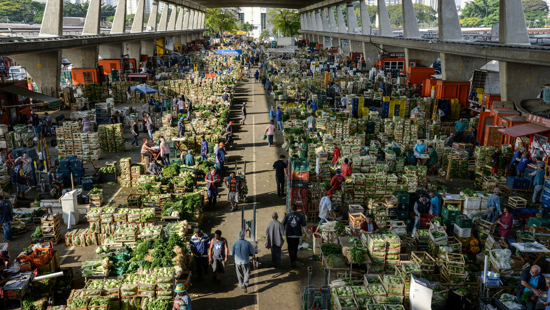 Economia brasileira se mantém estável e apresenta crescimento de 0,1% no terceiro trimestre