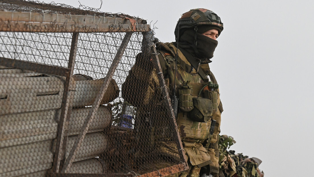 Exército russo tem sob 'controle total' parte de importante povoado em Donbass