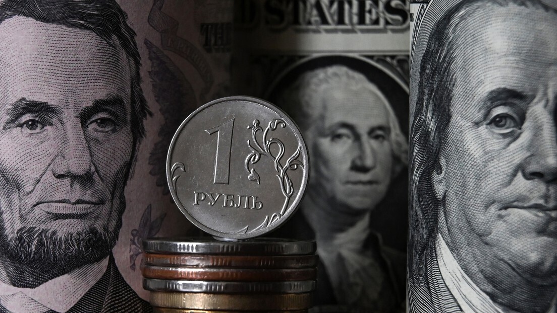 Lavrov: 'Eles abusaram do domínio do dólar, usando como arma política'