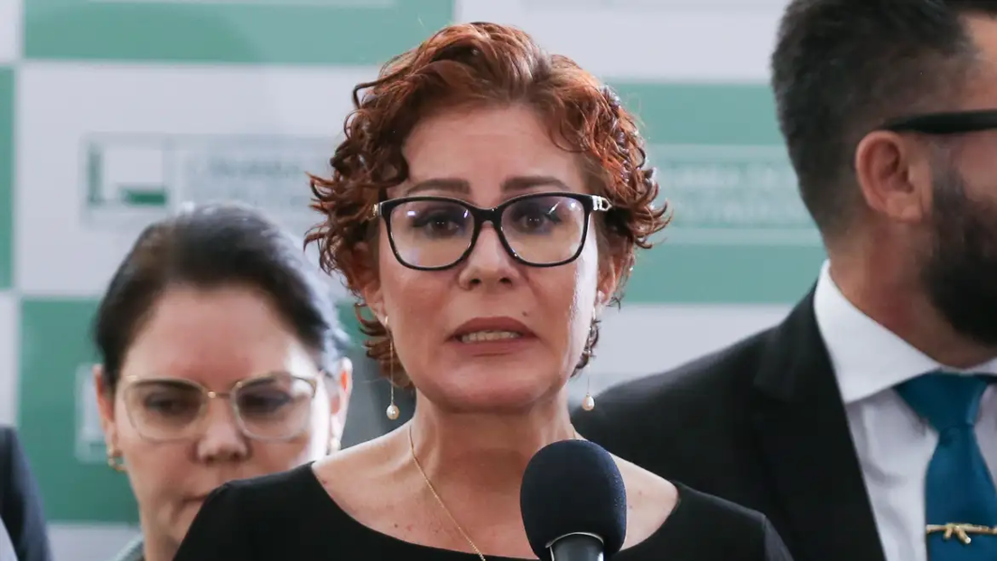 Primeira Turma do STF confirma perda do mandato de Carla Zambelli