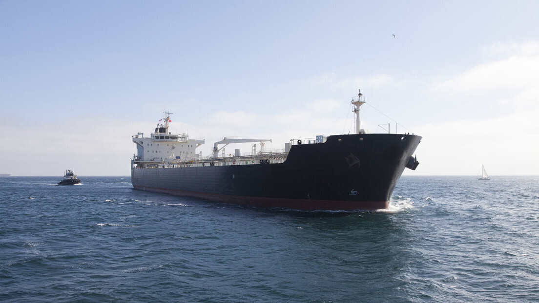 Irã apreende petroleiro no Golfo de Omã