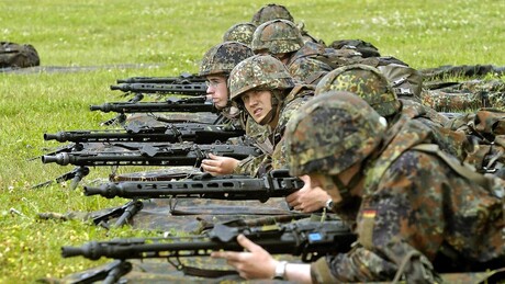 Negligência e vexame: 20 mil munições do exército alemão são roubadas de caminhão