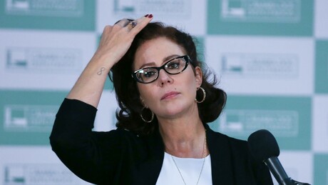 Cassação de Carla Zambelli pode ser analisada nesta terça
