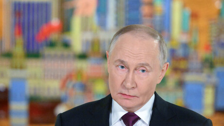 Putin alerta: Rússia pode cortar accesso da Ucrânia ao mar se pirataria contra navios russos continuar