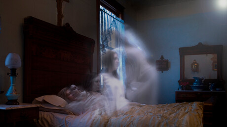 Nova teoria prevê a consciência como um oceano que existe além da matéria