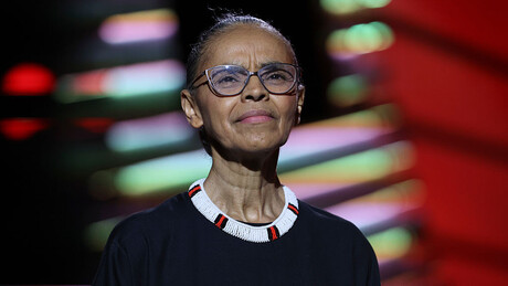 Marina Silva tem fratura e é hospitalizada após mover plantas em casa