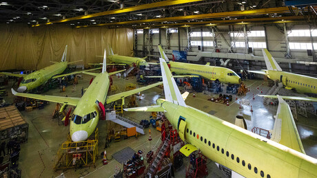 Rússia se prepara para fabricar aviões civis na Índia