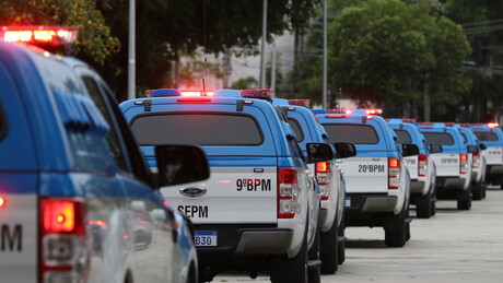 Polícia Federal prende dois policiais militares por vazar informações para o crime organizado