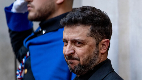 Zelensky admite que Ucrânia não tem chances de entrar na OTAN