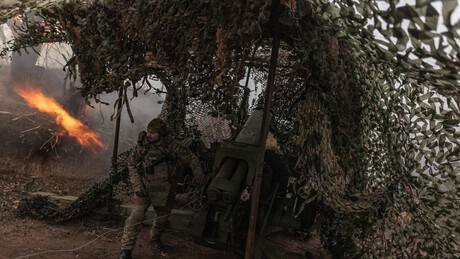 Lavrov: Europa instiga Zelensky a continuar lutando, mas não tem dinheiro e quer saquear a Rússia