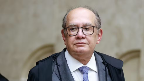 Gilmar Mendes recua e suspende decisão que restringia pedidos de impeachment no STF
