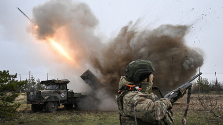 Rússia ataca instalações de energia e destacamento militar essenciais às tropas de Kiev