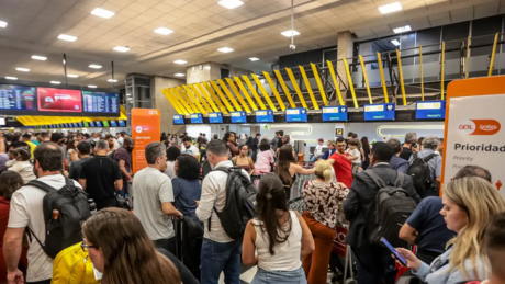 São Paulo enfrenta novos cancelamentos de voos devido à ventania
