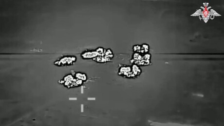 VÍDEO: Artilharia russa devasta forças ucranianas com chuva de fogo