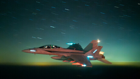 'Vamos destruir': Trump ameaça atacar Irã, se país não interromper programa de misseis