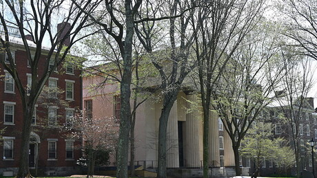 Tiros são relatados em universidade dos Estados Unidos