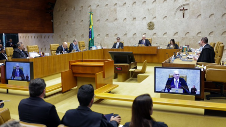 Lula defende atuação do STF: 'presidente da República não tem nem como dar opinião sobre isso'