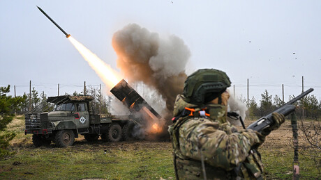 Rússia mantém iniciativa estratégica na linha de frente, declara Putin