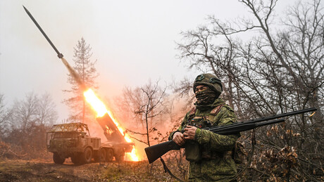 Putin detalha avanços das tropas russas na linha de frente