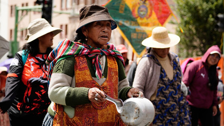Sindicato boliviano anuncia greve geral por tempo indeterminado contra decreto do governo