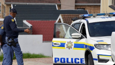 Tiroteio na África do Sul deixa pelo menos 10 mortos e 10 feridos próximo a Joanesburgo