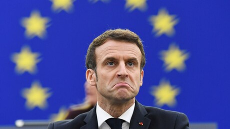 Macron está indignado com EUA após veto de entrada no país a autoridades europeias e faz acusações contra governo Trump