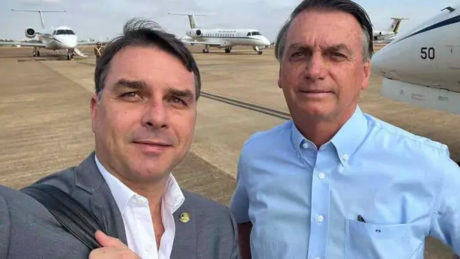 Em carta, Bolsonaro oficializa Flávio como pré-candidato à Presidência