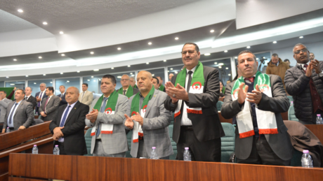 Argélia reconhece colonização francesa como crime de Estado e demanda reparações