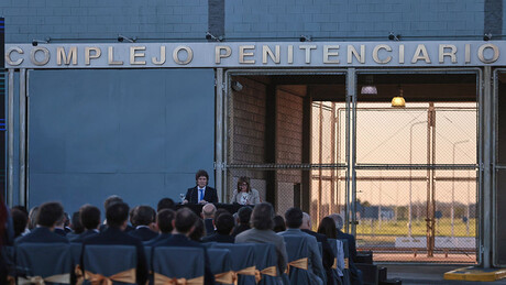 Comida podre e milhões em jogo: autoridades investigam corrupção em sistema prisional argentino