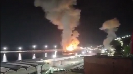 Ataques dos EUA deixam destroços no porto venezuelano de La Guaira